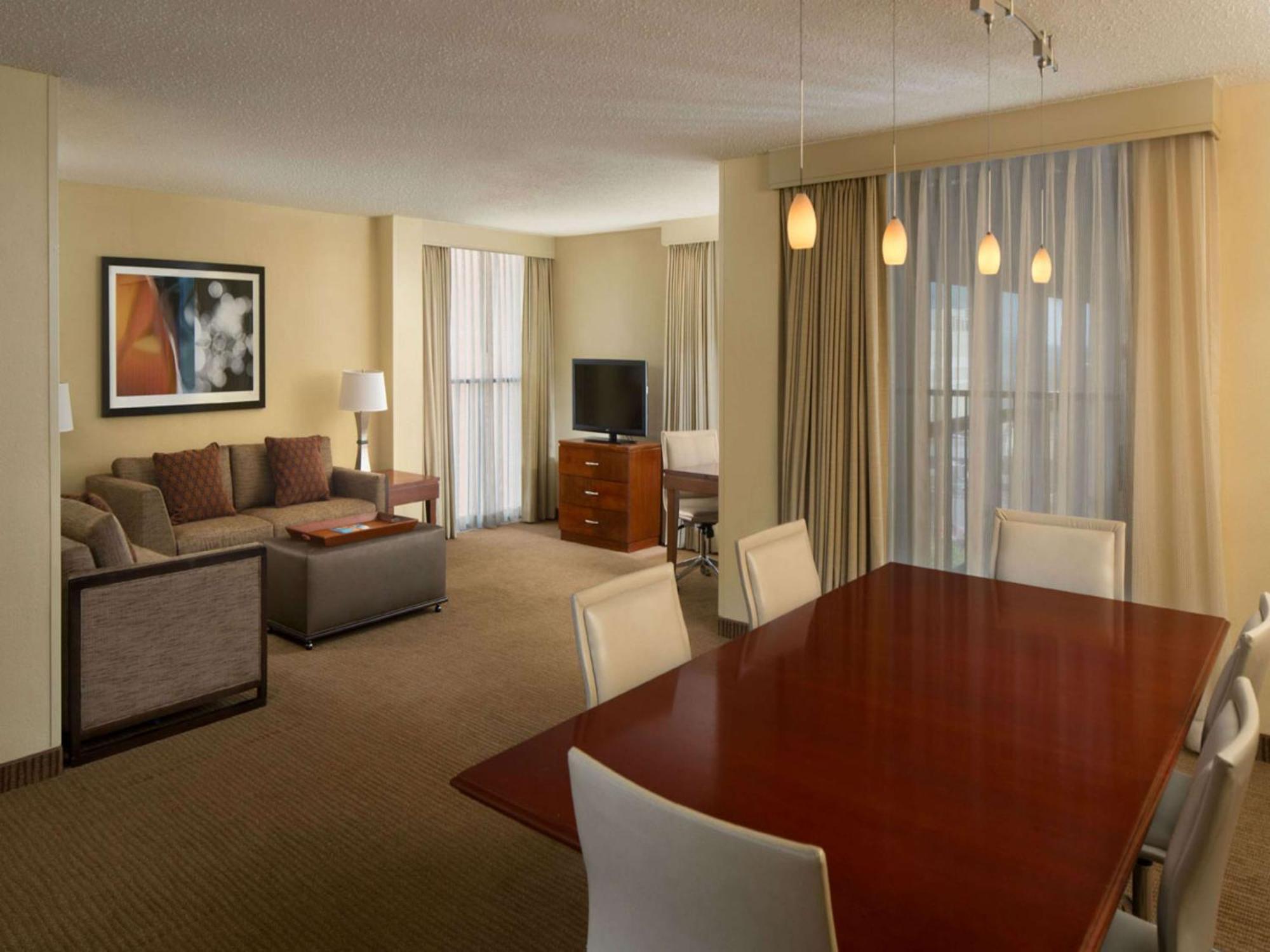 เอมบาสซี สวีท บาย ฮิลตัน วินส์ตัน ซาเล็ม Hotel วินสตัน-ซาเลม ภายนอก รูปภาพ